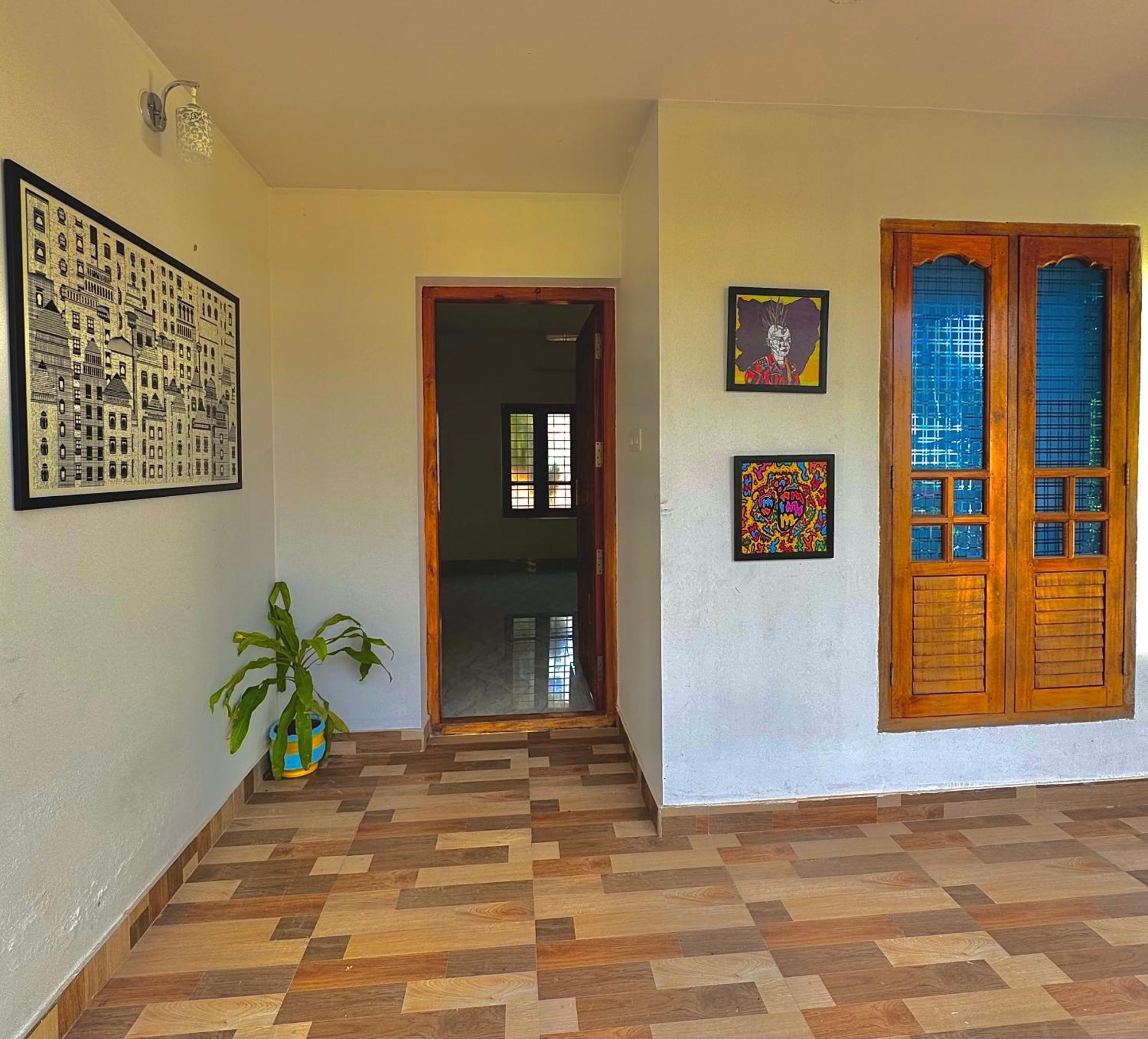 Homestay The Yellow Submarine Varkala
